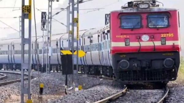 Indian Railways has released the list of the 200 trains which will be operated from 1st June Indian Railways has released the list of the 200 trains which will be operated from 1st June