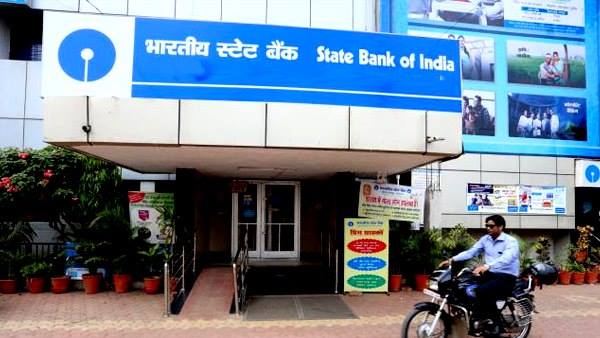 एमसीएलआर में लगातार 12वीं बार कटौती