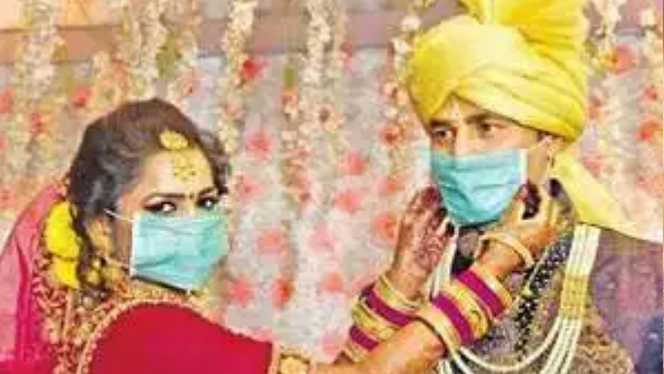 सोशल मीडिया पर हुई फैसले की आलोचना