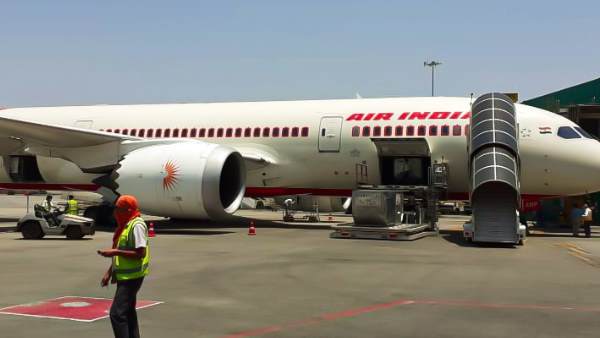air india, air india flight, indians, coronavirus, lockdown, delhi, delhi airport, singapore, एयर इंडिया, एयर इंडिया विमान, कोरोना वायरस, लॉकडाउन, सिंगापुर, दिल्ली, दिल्ली एयरपोर्ट, कोवि-19 air india, air india flight, indians, coronavirus, lockdown, delhi, delhi airport, singapore, एयर इंडिया, एयर इंडिया विमान, कोरोना वायरस, लॉकडाउन, सिंगापुर, दिल्ली, दिल्ली एयरपोर्ट, कोवि-19