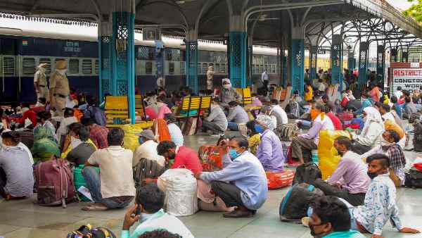 MHA releases revised standard operating protocol for sending laborers to villages by trains MHA releases revised standard operating protocol for sending laborers to villages by trains
