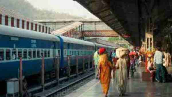 Mohan Lal sharma body found in Shramik Special train toilet in Jhansi Mohan Lal sharma body found in Shramik Special train toilet in Jhansi