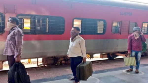 3060 laborers special trains are engaged in service more than 40 lakh passengers reached the destination 3060 laborers special trains are engaged in service more than 40 lakh passengers reached the destination