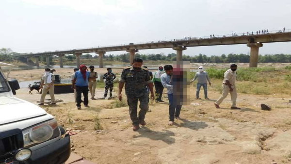 unemployed Father murdered son in Wainganga River at Balaghat Mp unemployed Father murdered son in Wainganga River at Balaghat Mp