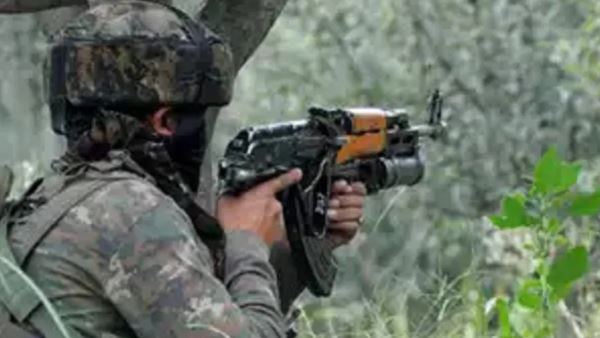 कश्मीर में बीएसएफ पर आतंकी हमला, Terrorists attack BSF party kashmir, Jammu Kashmir, Terrorist, BSF, Pandach, Srinagar, जम्मू कश्मीर, बीएसएफ, श्रीनगर कश्मीर में बीएसएफ पर आतंकी हमला, Terrorists attack BSF party kashmir, Jammu Kashmir, Terrorist, BSF, Pandach, Srinagar, जम्मू कश्मीर, बीएसएफ, श्रीनगर