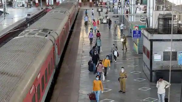26 लाख से ज्यादा यात्री पहुंचे घर