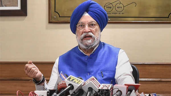 ट्रेनों को भी बढ़ा रही है सरकार