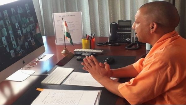 COVD-19 प्रभावित दुनिया में प्रवासी मजदूरों को घर में नौकरी देने की कवायद