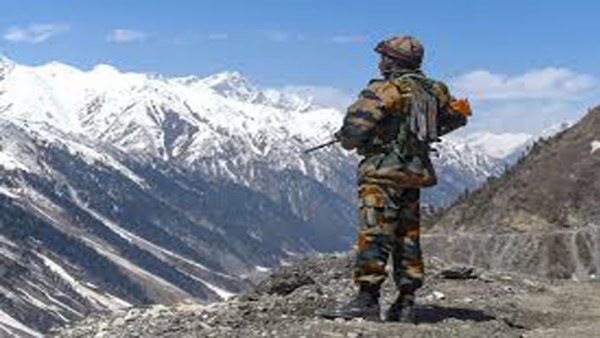 घर बनाना था सपना, पत्नी के गहने गिरवी रख लोन की इंस्टॉलमेंट भरी थी