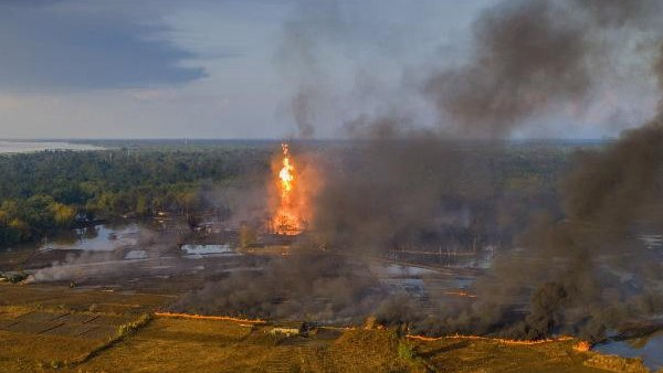 2 oil india worker suspended for negligence in assam gas leak blowout 2 oil india worker suspended for negligence in assam gas leak blowout