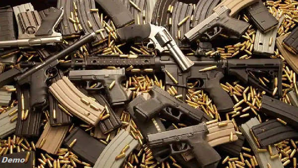 domestic and foreign weapons seized in Gujarat, StateWide network busted; 9 arrested by ATS & Police team domestic and foreign weapons seized in Gujarat, StateWide network busted; 9 arrested by ATS & Police team