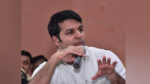 Jalaun DM Dr Mannan Akhtar elected among the popular district magistrates of the country Jalaun DM Dr Mannan Akhtar elected among the popular district magistrates of the country