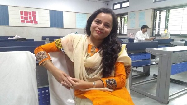 दिल्ली की एक मैथ्स टीचर की आपबीती, पिता को हुआ कोरोना तो क्या-कुछ झेलना पड़ा दिल्ली की एक मैथ्स टीचर की आपबीती, पिता को हुआ कोरोना तो क्या-कुछ झेलना पड़ा