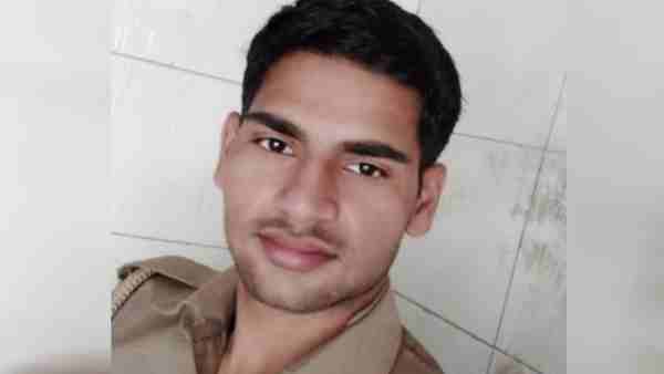 up police constable Manit Pratap Singh extreme step in moradabad up police constable Manit Pratap Singh extreme step in moradabad