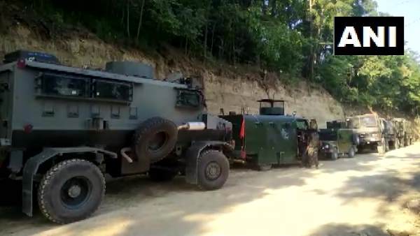 jammu kashmir, indian army, meej pampora encounter, meej encounter, awantipora, encounter between terrorist and army, terrorist killed in encounter, जम्मू कश्मीर, मीज एनकाउंटर, भारतीय सेना, अवंतीपोरा, आंतकी jammu kashmir, indian army, meej pampora encounter, meej encounter, awantipora, encounter between terrorist and army, terrorist killed in encounter, जम्मू कश्मीर, मीज एनकाउंटर, भारतीय सेना, अवंतीपोरा, आंतकी