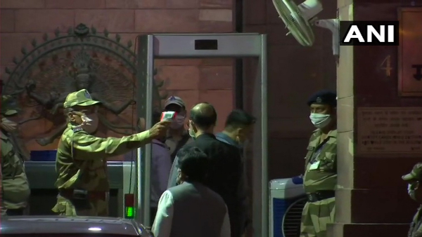 Ministry of External Affairs summoned the officer of PAK High Commission in delhi Ministry of External Affairs summoned the officer of PAK High Commission in delhi