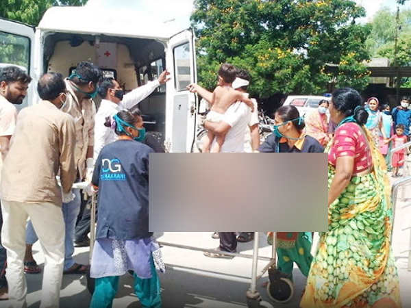 A Car with 13 people, overturned on street at Gondal, all injured and hospitalised A Car with 13 people, overturned on street at Gondal, all injured and hospitalised