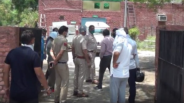 घटना के पहलुओं के बारे में जुटा रहे हैं जानकारी