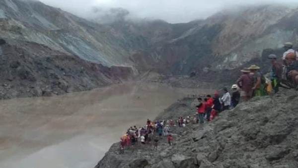 myanmar, myanmar jade mine landslide, myanmar landslide, fire service department, म्यांमार, म्यांमार भूस्खलन, म्यांमार भूस्खलन में मौत, म्यांमार में भूस्खलन myanmar, myanmar jade mine landslide, myanmar landslide, fire service department, म्यांमार, म्यांमार भूस्खलन, म्यांमार भूस्खलन में मौत, म्यांमार में भूस्खलन