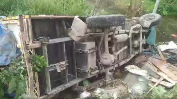 darbhanga road accident husband wife died darbhanga road accident husband wife died