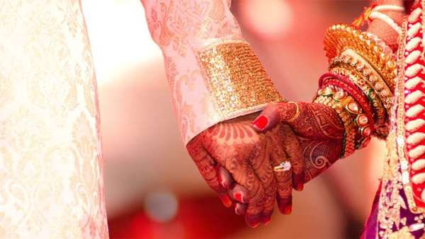 नियमों को फेंका रद्दी की टोकरी में