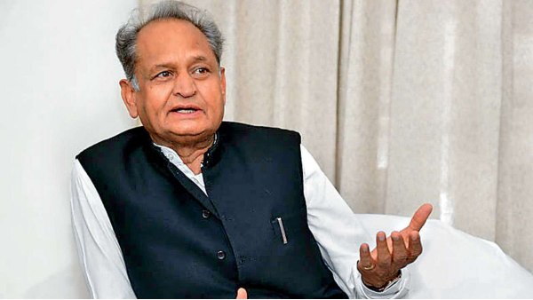 फिलहाल, कल का दिन राजस्थान सरकार के लिए महत्वपूर्ण दिन है
