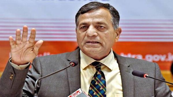 अशोक लवासा मौजूदा एडीबी उपाध्यक्ष दिवाकर गुप्ता की जगह लेंगे
