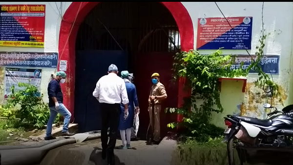 Watch: 160 prisoners in ballia district jail found infected with Coronavirus Watch: 160 prisoners in ballia district jail found infected with Coronavirus