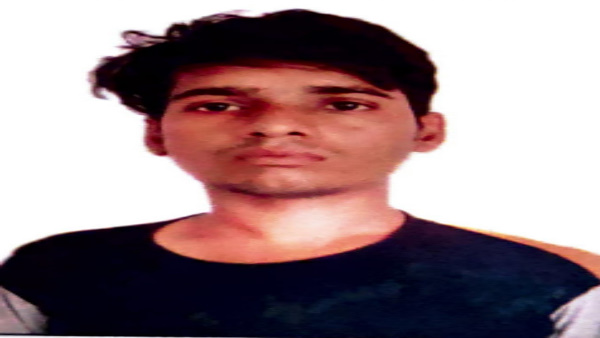 पति अकरम को हुआ पत्नी पर शक