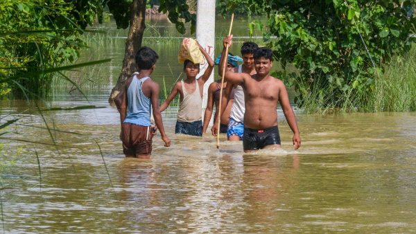 बिहार के 12 जिले बाढ़ से प्रभावित