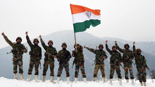 चीन को सबक सिखाने के लिए राजनेताओं को एकजुट होना होगा चीन को सबक सिखाने के लिए राजनेताओं को एकजुट होना होगा