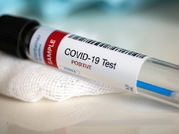 Gujarat: Husband get out his wife with two children from home due to suspicion of Covid-19 Gujarat: Husband get out his wife with two children from home due to suspicion of Covid-19