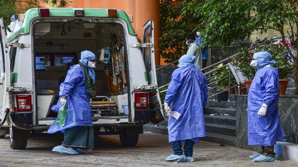 Coronavirus: रूस को पछाड़ कर दुनिया का तीसरा सबसे संक्रमित देश बना भारत Coronavirus: रूस को पछाड़ कर दुनिया का तीसरा सबसे संक्रमित देश बना भारत