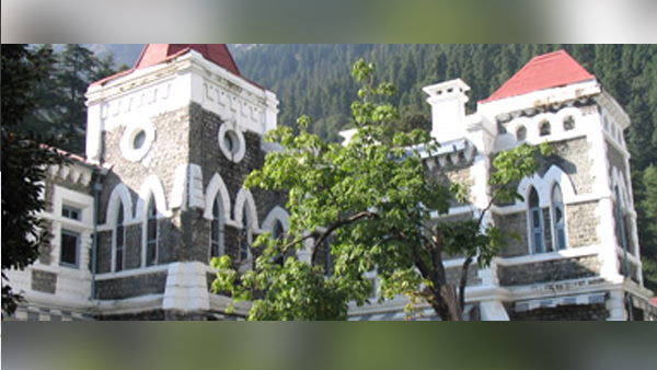 Coronil: Uttarakhand Highcourt sent notice to Baba Ramdev, nims, icmr, centre and state govt Coronil: Uttarakhand Highcourt sent notice to Baba Ramdev, nims, icmr, centre and state govt