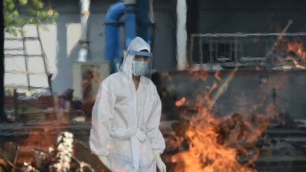 hyderabad, telangana, coronavirus, hyderabad coronavirus, cremation of bodies in hyderabad, coronavirus in hyderabad, hyderabad lockdown, hyderabad corona cases, corona virus hyderabad, covid 19 hyderabad, lockdown in hyderabad, corona cases in hyderabad, corona hyderabad, corona in hyderabad, hyderabad coronavirus cases, covid cases in hyderabad, containment zones in hyderabad, hyderabad lockdown news, red zones in hyderabad, telangana government, red zone areas in hyderabad, तेलंगाना, हैदराबाद, कोरोना वायरस, दाह संस्कार, तेलंगाना सरकार, तेलंगाना में कोरोना वायरस hyderabad, telangana, coronavirus, hyderabad coronavirus, cremation of bodies in hyderabad, coronavirus in hyderabad, hyderabad lockdown, hyderabad corona cases, corona virus hyderabad, covid 19 hyderabad, lockdown in hyderabad, corona cases in hyderabad, corona hyderabad, corona in hyderabad, hyderabad coronavirus cases, covid cases in hyderabad, containment zones in hyderabad, hyderabad lockdown news, red zones in hyderabad, telangana government, red zone areas in hyderabad, तेलंगाना, हैदराबाद, कोरोना वायरस, दाह संस्कार, तेलंगाना सरकार, तेलंगाना में कोरोना वायरस