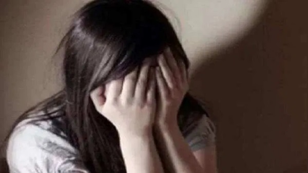 स्कूटी लेने के बहाने बुलाया
