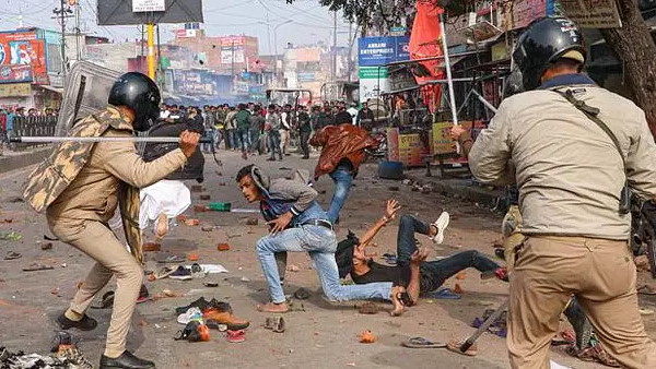 सीएए प्रदर्शन लखनऊ में कुर्की, caa shops seal in Lucknow, recover caa damages lucknow, CAA, nrc, uttar pradesh, Lucknow, लखनऊ, उत्तर प्रदेश सीएए प्रदर्शन लखनऊ में कुर्की, caa shops seal in Lucknow, recover caa damages lucknow, CAA, nrc, uttar pradesh, Lucknow, लखनऊ, उत्तर प्रदेश