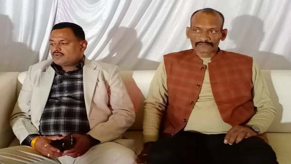 UP Police takes custody of Vikas Dubey aide guddan trivedi sonu tiwari held in Thane UP Police takes custody of Vikas Dubey aide guddan trivedi sonu tiwari held in Thane