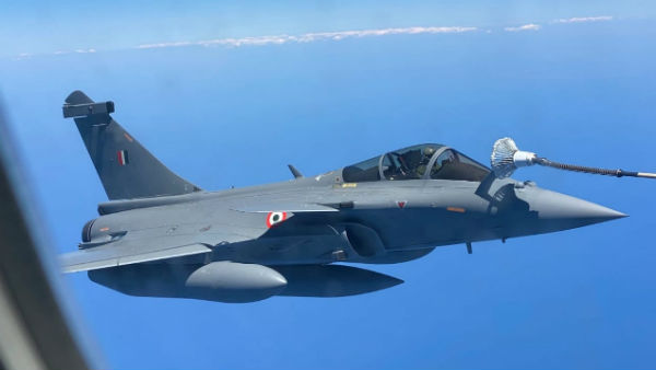 राफेल से दहशत में आया पाकिस्तान, विश्व समुदाय में लगाई ये गुहार