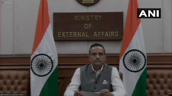 तनाव घटाने को तैयार भारत-चीन, चरणबद्ध तरीके से प्रयास जारी: विदेश मंत्रालय तनाव घटाने को तैयार भारत-चीन, चरणबद्ध तरीके से प्रयास जारी: विदेश मंत्रालय