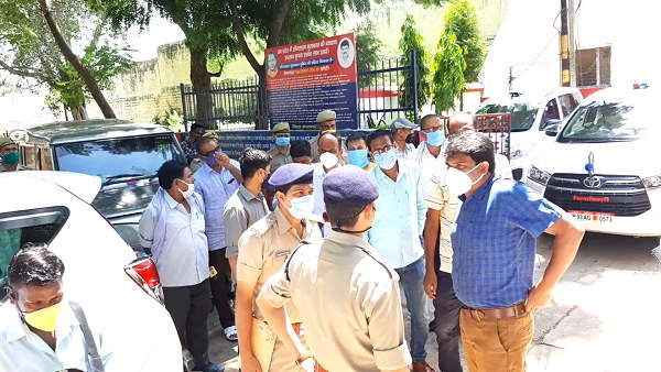 120 prisoners in Jhansi jail found infected with Coronavirus 120 prisoners in Jhansi jail found infected with Coronavirus