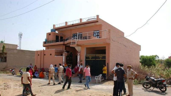 ननद के आने का किया इंतजार