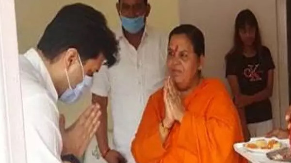 Rajya Sabha MP Jyotiraditya Scindia Meets with former MPS CM Uma Bharti Rajya Sabha MP Jyotiraditya Scindia Meets with former MPS CM Uma Bharti