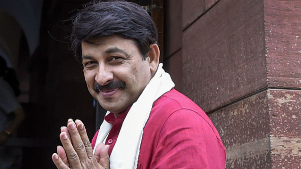 सुशांत सिंह राजपूत केस में उद्धव ठाकरे से हाथ जोड़कर बोले मनोज तिवारी, 43 दिन हो गए अब दर्ज हो FIR सुशांत सिंह राजपूत केस में उद्धव ठाकरे से हाथ जोड़कर बोले मनोज तिवारी, 43 दिन हो गए अब दर्ज हो FIR