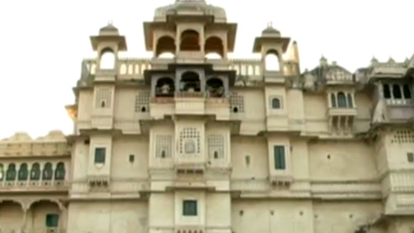 Mewar Royal Family property Will Be Divided in to 4 parts Udaipur Court Decision Mewar Royal Family property Will Be Divided in to 4 parts Udaipur Court Decision