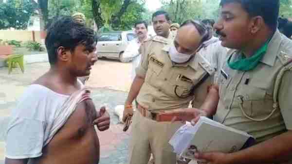 young man injured in shooting reached the police station while running young man injured in shooting reached the police station while running