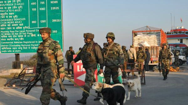 Jammu and Kashmir: 2 Major Terrorists attack, kashmirs Kulgam and Budgam Jammu and Kashmir: 2 Major Terrorists attack, kashmirs Kulgam and Budgam
