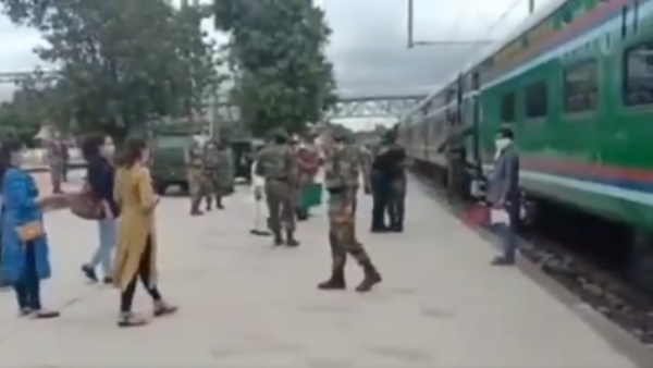 फूट-फूटकर रोया जवान का परिवार