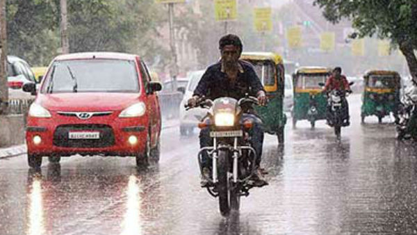 भारी बारिश के साथ वज्रपात की आशंका
