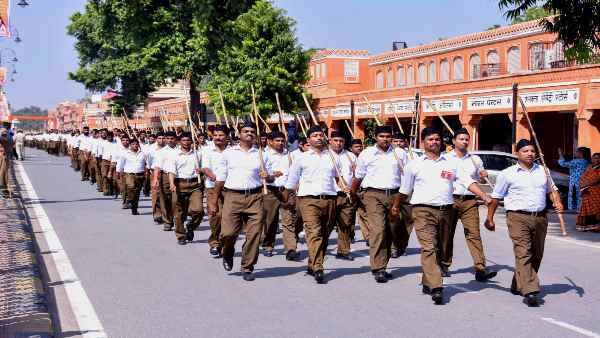 कुछ मुद्दों पर सरकार को हुई मुश्किल